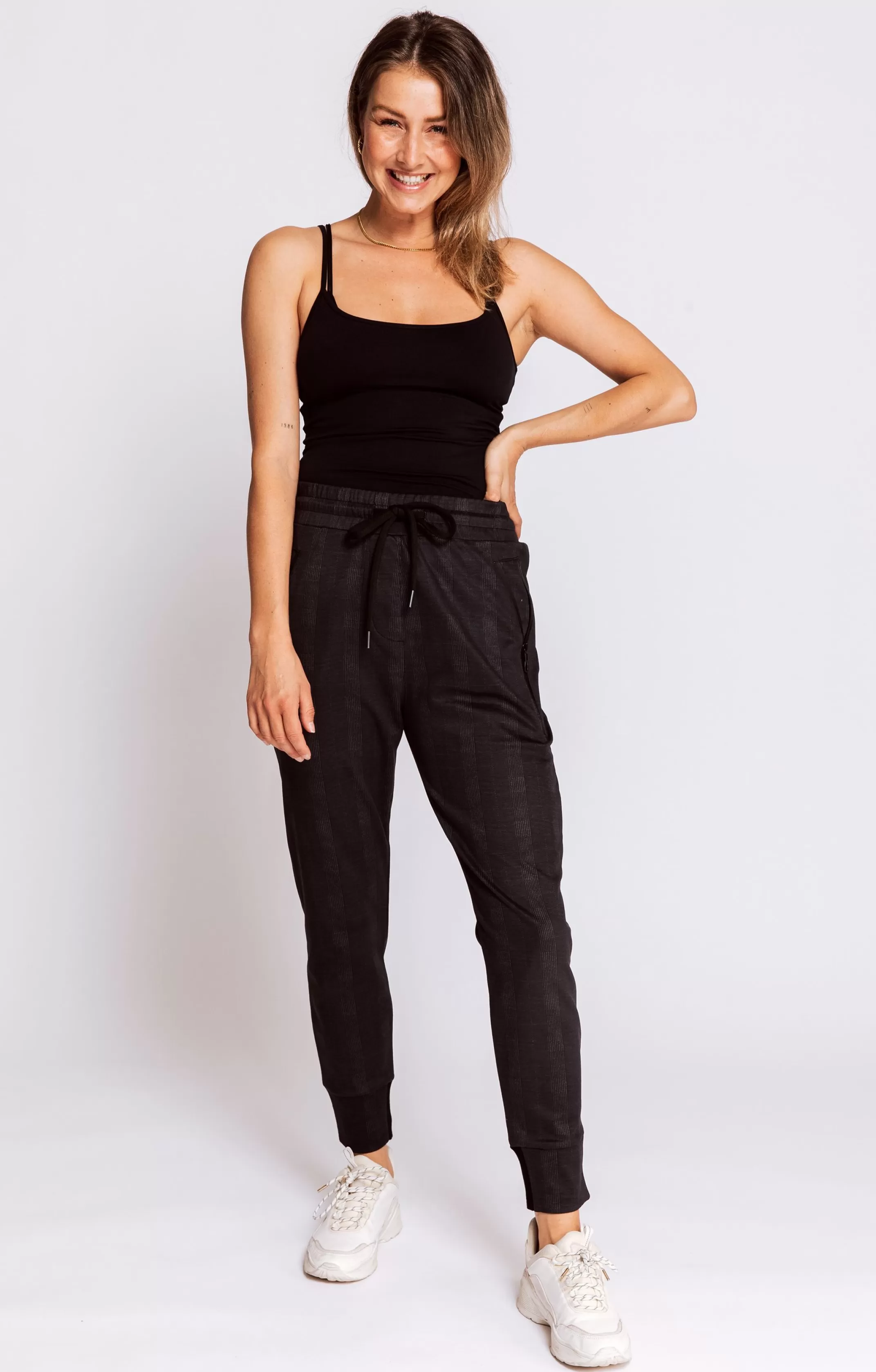 Zhrill Hosen<Damen Jogger Pants Fabia In Anthra Grau Gestreift