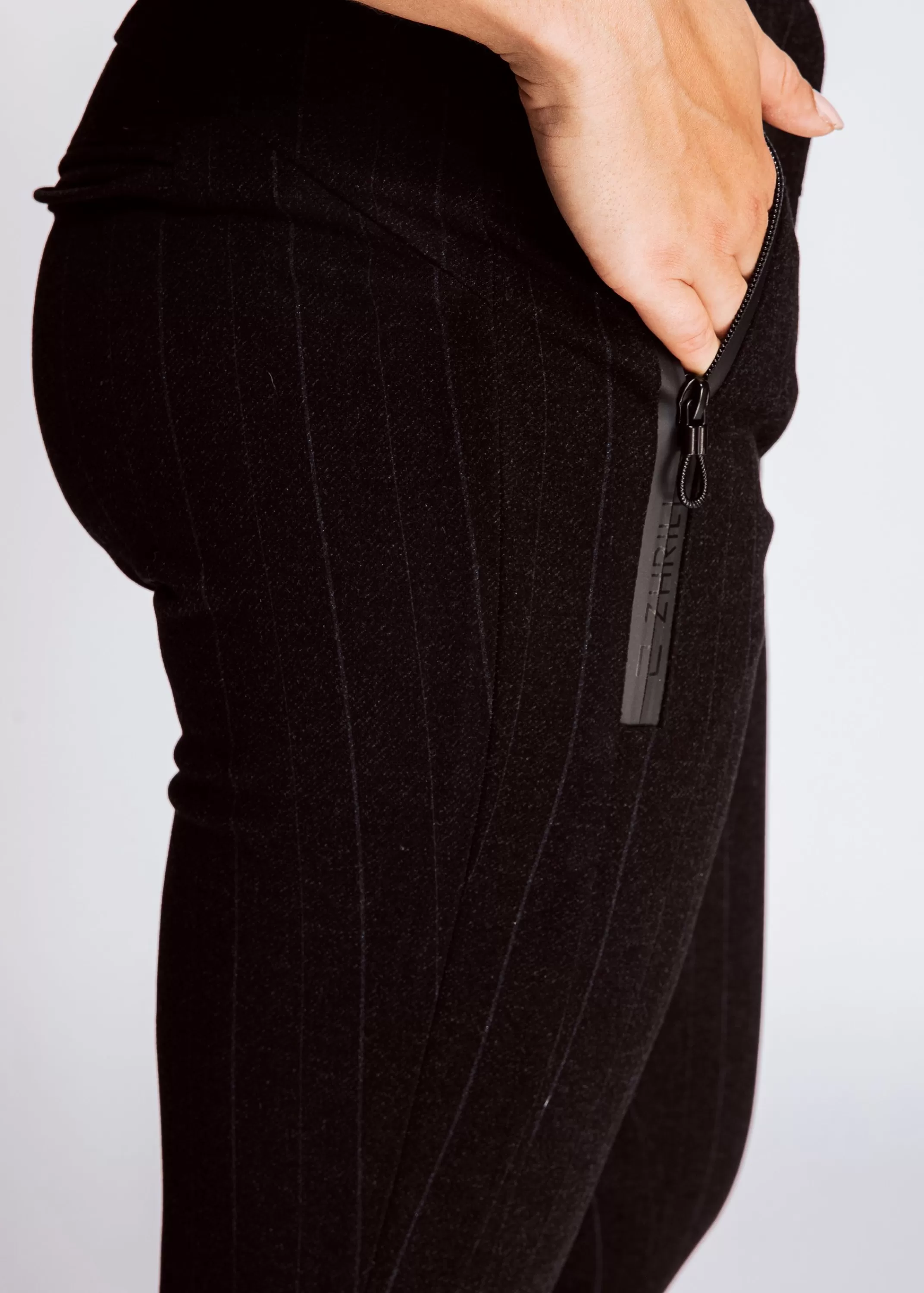 Zhrill Hosen<Damen Stoffhose Chiara In Black Mit Nadelstreifen